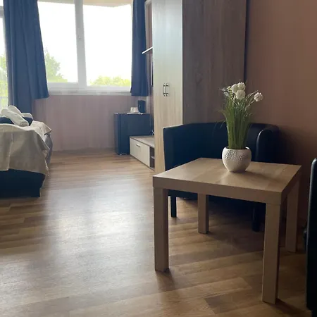 Bereny Panzio 2* Balatonberény