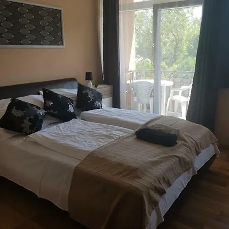 Bereny Panzio Frühstückspension 3*